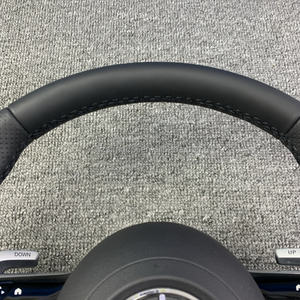 <span class=keywords><strong>Volante</strong></span> de cuero real personalizado para Mercedes Benz <span class=keywords><strong>AMG</strong></span> C63 A45 E43 E63 W204 W205 809 S63 W222 <span class=keywords><strong>CLA</strong></span> GLC G500 - Product Image 2