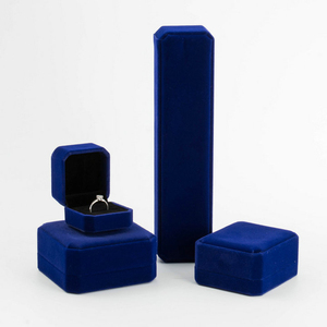 Cajas de Regalo de Joyería de Terciopelo Suave Rosa al por Mayor para Pendientes, Anillos, Collares, Pulseras, Organizador con Logotipo Personalizado, Caja para Joyas - Product Image 4