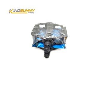 适用于 OUX V8 20 英寸电动胖胎自行车的工厂踏板替换零件 黄色反光警示条踏板 - Product Image 1