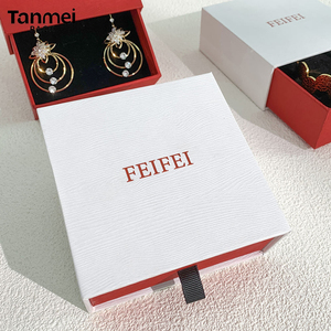 Caja de Joyería Ecológica Personalizada, Reciclable, Tipo Cajón, Blanca y Roja, con Base de Espuma y Inserto de Terciopelo para Empaque de Regalos - Product Image 2