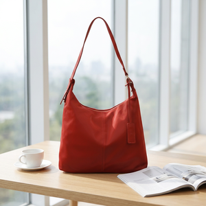 Sac messager vintage rouge en cuir PU grande capacité, sac à bandoulière avec fermeture éclair et sangle unique pour les voyages quotidiens - Product Image 6