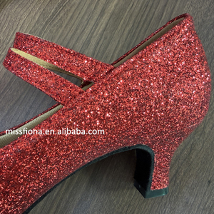 Chaussures <span class=keywords><strong>de</strong></span> <span class=keywords><strong>danse</strong></span> <span class=keywords><strong>latine</strong></span> rouge à paillettes pour femmes, pantoufles Dorothy Ruby, Costume d'halloween, talon <span class=keywords><strong>de</strong></span> 5.5cm, chaussures <span class=keywords><strong>de</strong></span> <span class=keywords><strong>danse</strong></span> moderne - Product Image 3