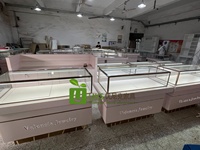 Mobilier sur mesure pour bijouterie, design d'intérieur de magasin de détail, comptoir de présentation de bijoux, vitrine en verre, kiosque de centre commercial
