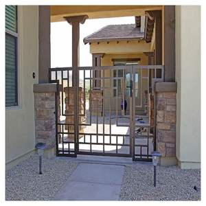 Puerta Batiente de Hierro Forjado Prima Luxury Villa, Puerta de Entrada Metálica Personalizada para Exteriores, Decorativa para Entrada de Vehículos con Diseño Moderno de Vetas de Madera - Product Image 2