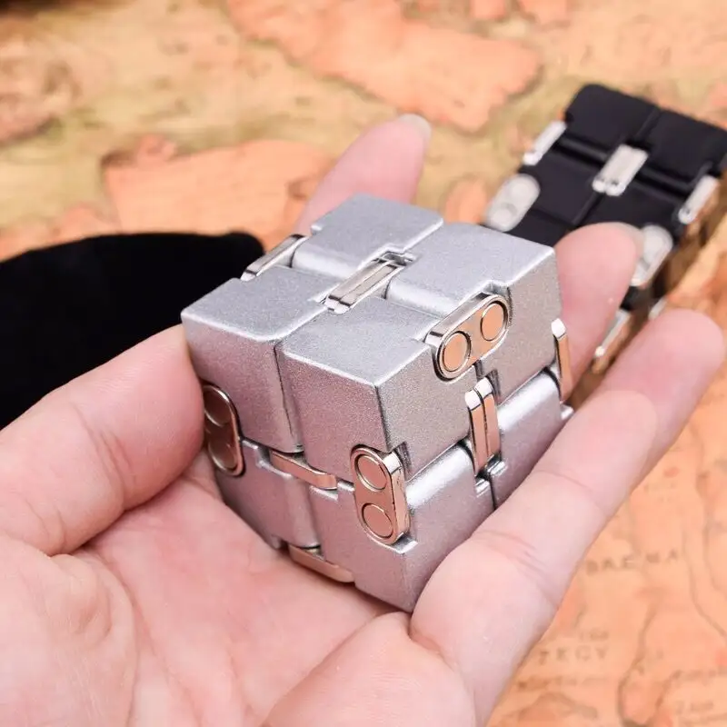 Tik Tok hot selling Aluminum Alloy Infinite Cube decompression finger fidget spinner