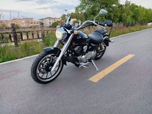 Moto Cruiser Américaine Lifan 250cc V-Twin Refroidie par Air avec Transmission par Courroie et ABS, Idéale <span class=keywords><strong>pour</strong></span> les Trajets Urbains - Product Image 3