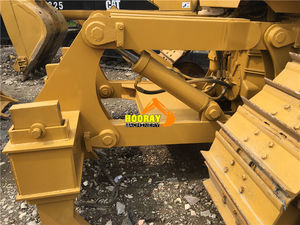 Bulldozer Caterpillar D6H/D7H Modelo 2016 con Orugas Triangulares, Motor CAT 3306, Potencia de 250 kW, Capacidad de Empuje de 4 m, Bulldozer Usado en Buenas Condiciones - Product Image 3