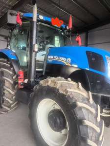 Good NH T1654 Tractor de maquinaria agrícola para maíz, caña de azúcar, soja, trigo y arroz, calidad del motor central a la venta - Product Image 3