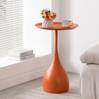 Minimaliste luxe nordique Ins Style Mini Table basse canapé côté armoire de chevet Internet célébrité Table d'angle petite Table