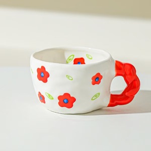 260ml peint à la <span class=keywords><strong>main</strong></span> <span class=keywords><strong>sous</strong></span> glaçure tasse poignée torsadée mignon maison fête mariage céramique fleur thé tasses à café - Product Image 6