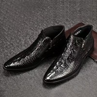Chaussures en cuir véritable à motif pour hommes, nouveau style 2025, bottes montantes de style britannique, pointues pour affaires