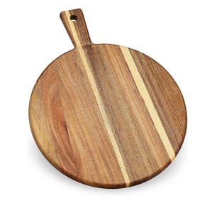 Tabla de Cortar de Madera de Primera Calidad con Superficie Pulida Lisa, Tabla de Cortar de Madera Clásica para una Cocina Saludable - Product Image 1