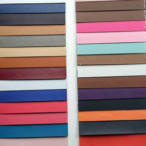 Cuir synthétique PVC 0,5 mm gaufré résistant à l'eau pour sacs, pochettes et cabas - Product Image 1