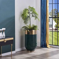 Jardinière de luxe en acier inoxydable, vase à fleurs sculptural moderne en métal pour la décoration de villas et de manoirs, hall d'hôtel
