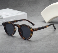 Trendy Vintage Classique Cercle Lunettes Rétro Rond Lunettes de Soleil Designer Style Lunettes de Soleil pour Femmes Hommes