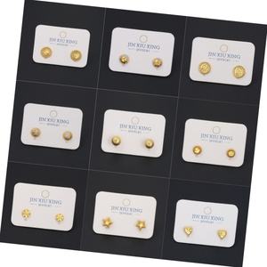 Boucles d'oreilles clous en laiton plaqué or 24 carats JXX Fashion, tendance Dubaï, avec zircon, pour femme, idéales pour les soirées et occasions spéciales - Product Image 1