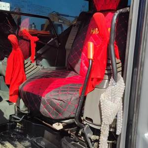 รถขุดฮิตาชิ 70 มือสองจากญี่ปุ่น รถขุด 7 ตัน รถขุดฮิตาชิ ZX70 มือสองสำหรับงานก่อสร้าง - Product Image 5