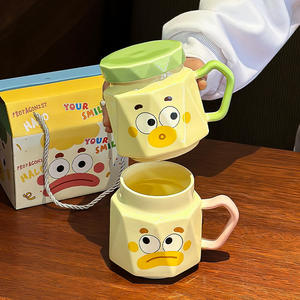 Taza de cerámica Zuo Mu con tapa y asa, taza reutilizable de estilo de dibujos animados para uso general, regalo - Product Image 1