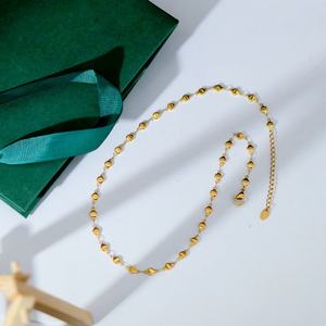 Parures de bijoux tendance en acier inoxydable hypoallergénique anti-ternissement plaqué or PVD 14k 18k pour femmes - Product Image 5