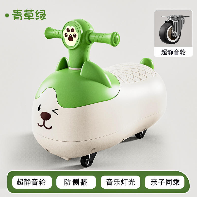 Roue silencieuse en herbe verte