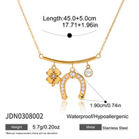 Collar de lujo de gama alta de acero de titanio Serie de herradura Pendientes colgantes Pulsera de acero inoxidable con borde cruzado Cute Zirconia
