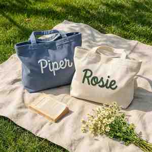 Sac fourre-tout personnalisé en velours côtelé avec nom/lettres, sac de voyage personnalisé, sac à bandoulière, cadeau pour demoiselle d'honneur, fête des mères - Product Image 2