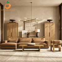 Ensemble de canapés sectionnels en cuir de luxe pour salon, design Lugano, structure en bois massif, fabrication artisanale, personnalisable pour hall d'entrée