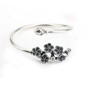 Manufacturer Elegant European Style 925 Sterling Silver Adjustable Bangle Plum blossom Bangle For Women Fine Jewelry