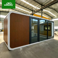 Unidad de Alojamiento Prefabricada Tipo Cabaña Apple para Complejos Turísticos, con Ventanas Panorámicas y Espacio Exterior para Vivir al Aire Libre