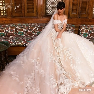 Vestido de novia de encaje personalizado con corte en A y forma de corazón, elegante y lujoso, con hombros descubiertos y falda <span class=keywords><strong>catedral</strong></span>. - Product Image 4
