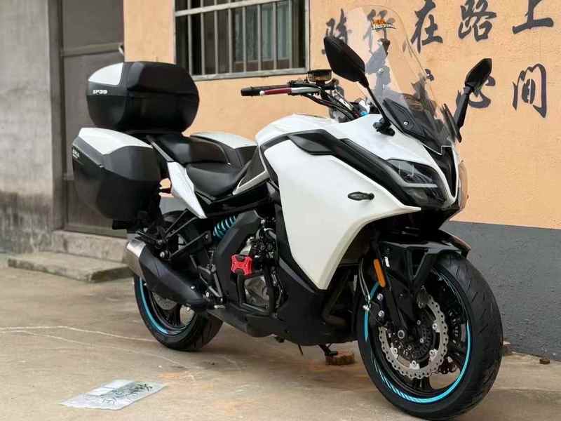 Second Hand ABS Cruiser Motorcycles 400