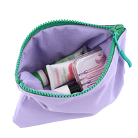 Pochette cadeau organisateur à glissière en nylon durable Rip-Stop Impression de logo Sac de pochette plat cosmétique de maquillage en nylon imperméable personnalisable