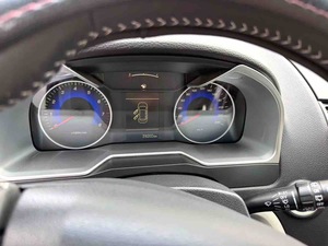 Geely Emgrand RS Hatchback 2016, Versión Uplift 1.5L, Transmisión Manual, Sedán Usado en Venta, Estándar de Emisiones Nacional V de China - Product Image 5