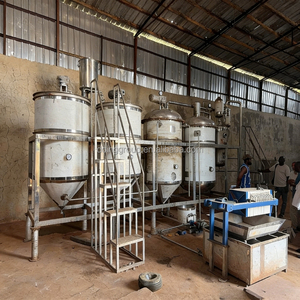 Machine de raffinage d'huile de coco de type batch pour les Philippines, équipement de raffinerie d'huile de coco comestible à petite échelle pour usine d'huile - Product Image 5