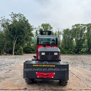 Vente flash - Chariot élévateur tout-terrain diesel 4x4 YGCY-35 de 3,5 tonnes pour chantier de construction et projet de développement hôtelier - Product Image 4
