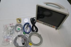 Monitor de paciente veterinario multiparámetro de animales de tipo portátil LTSP23V para uso veterinario - Product Image 4