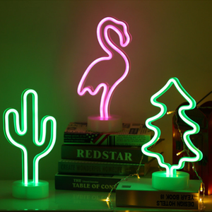 Lampada da Tavolo <span class=keywords><strong>LED</strong></span> Personalizzata a Forma di Cactus e Fenicottero con Alimentazione USB e Batteria - Product Image 2