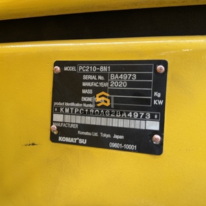 รถขุดไฮดรอลิกแบบตีนตะขาบ KOMATSU PC210 มือสอง นำเข้าจากต่างประเทศ แท้ 99% สำหรับงานก่อสร้าง ขาย - Product Image 6