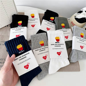 <span class=keywords><strong>Chaussettes</strong></span> tendance pour hommes et femmes, style streetwear, skateboard, sport, frites, mi-mollet, en coton - Product Image 3