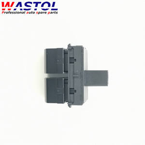 Interruptor Eléctrico para <span class=keywords><strong>Elevalunas</strong></span> de Coche 5G0959858F, Botón para Ventanilla de Puerta, para VW <span class=keywords><strong>Seat</strong></span> Ibiza <span class=keywords><strong>Leon</strong></span> 2 Puertas, Luz Roja - Product Image 3