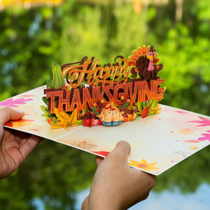 Carte de vœux 3D pop-up Joyeux Thanksgiving avec dinde et éléments automnaux, carte artisanale en papier pour les fêtes - Product Image 2