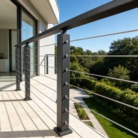 Maßgefertigtes Outdoor-Aluminium-Rahmenloses Kabelgeländer Wasserbeständiges Horizontales Drahtgeländer für Apartment-Balkon Terrasse Treppe