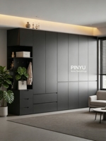 Armadio a Soffitto in Legno Composito Tonalità Scuro con Porta in Vetro con Telaio Nero e Striscia LED Interna Integrata