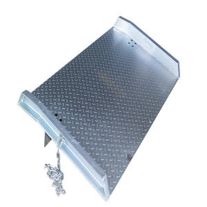 Plataforma de carga de contenedores de muelle de camión con rampa móvil de acero grueso suministrada por el fabricante para carretillas elevadoras manuales - Product Image 2