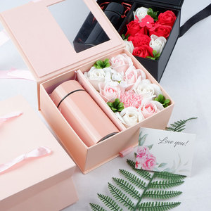 Set Regalo con Rosa Stabilizzata e Bicchiere Termico per Donne - Perfetto per San Valentino, Festa della Mamma e Anniversari - Product Image 4