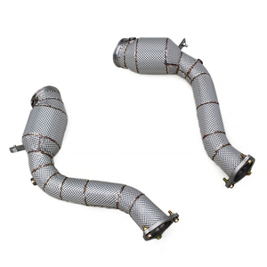 Tuyau d'échappement personnalisé en acier inoxydable 304 de 1,5 mm d'épaisseur pour Porsche Cayenne GTS 4.0T 2019-2024 Boska Free Flow avec bouclier thermique - Product Image 1