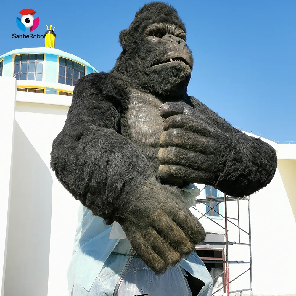 Levensgrote Outdoor Animatronic King Kong Standbeeld Model Aap Koning Standbeeld