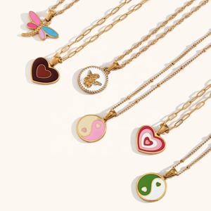 Dingran all'ingrosso basso MOQ smalto cuore ciondolo a forma di farfalla Neckalaes Set gioielli impermeabili in acciaio inossidabile - Product Image 1