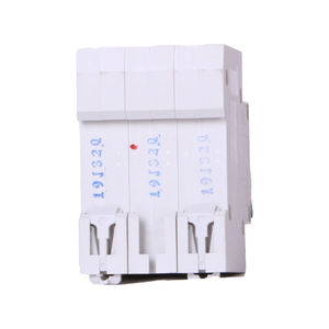 Автоматический выключатель Taxnele <span class=keywords><strong>Mini</strong></span> (миниатюрный) PA66 для фотоэлектрических систем, 6А-63А, модель TXBD1-63, 1200В DC, монтаж на DIN-рейку, BCD - Product Image 3