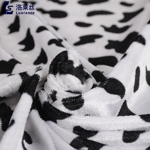 Tela con estampado de vaca, tejido de terciopelo y poliéster, barato, disponible - Product Image 5